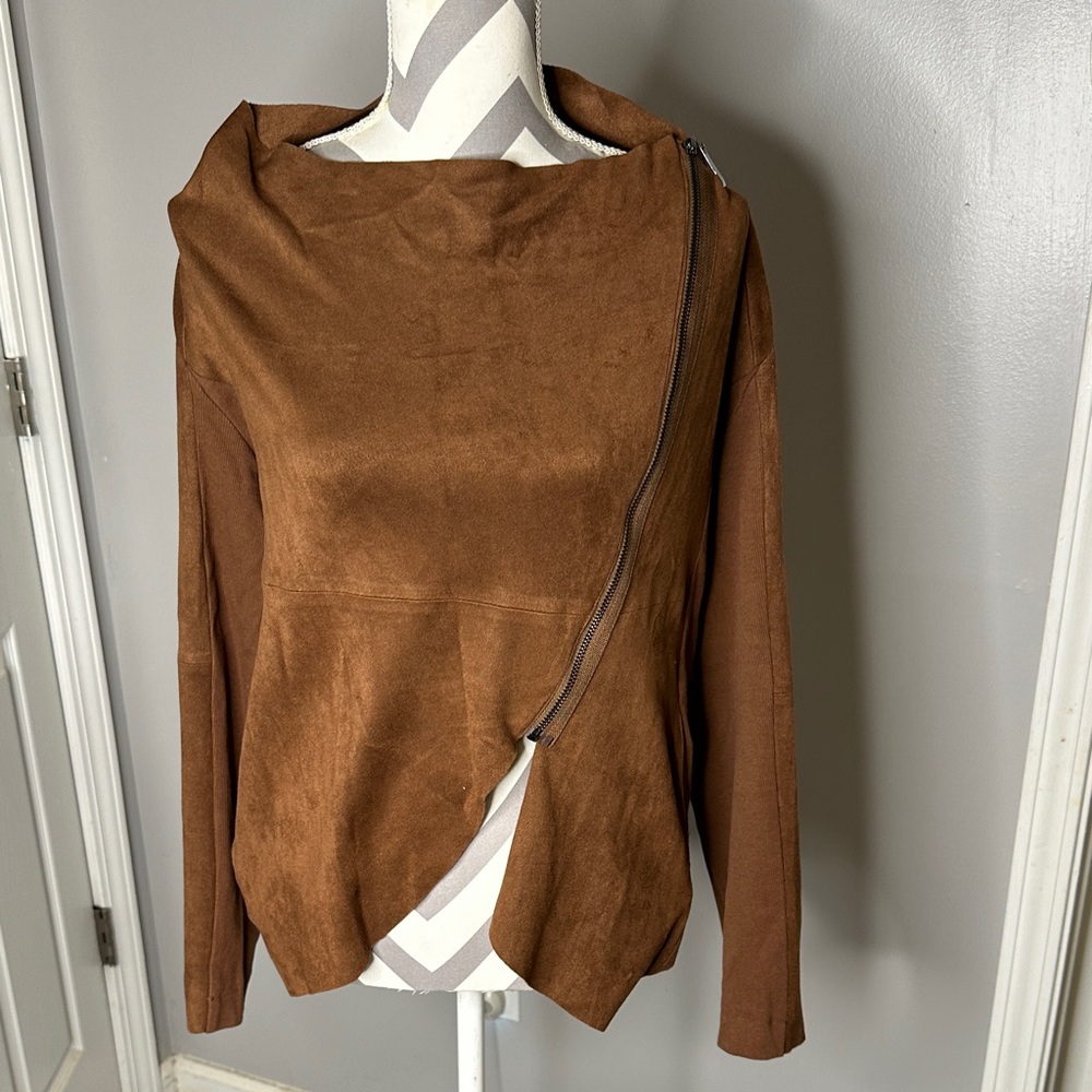 Chic Brown Jacket with Asymmetrical Zipper